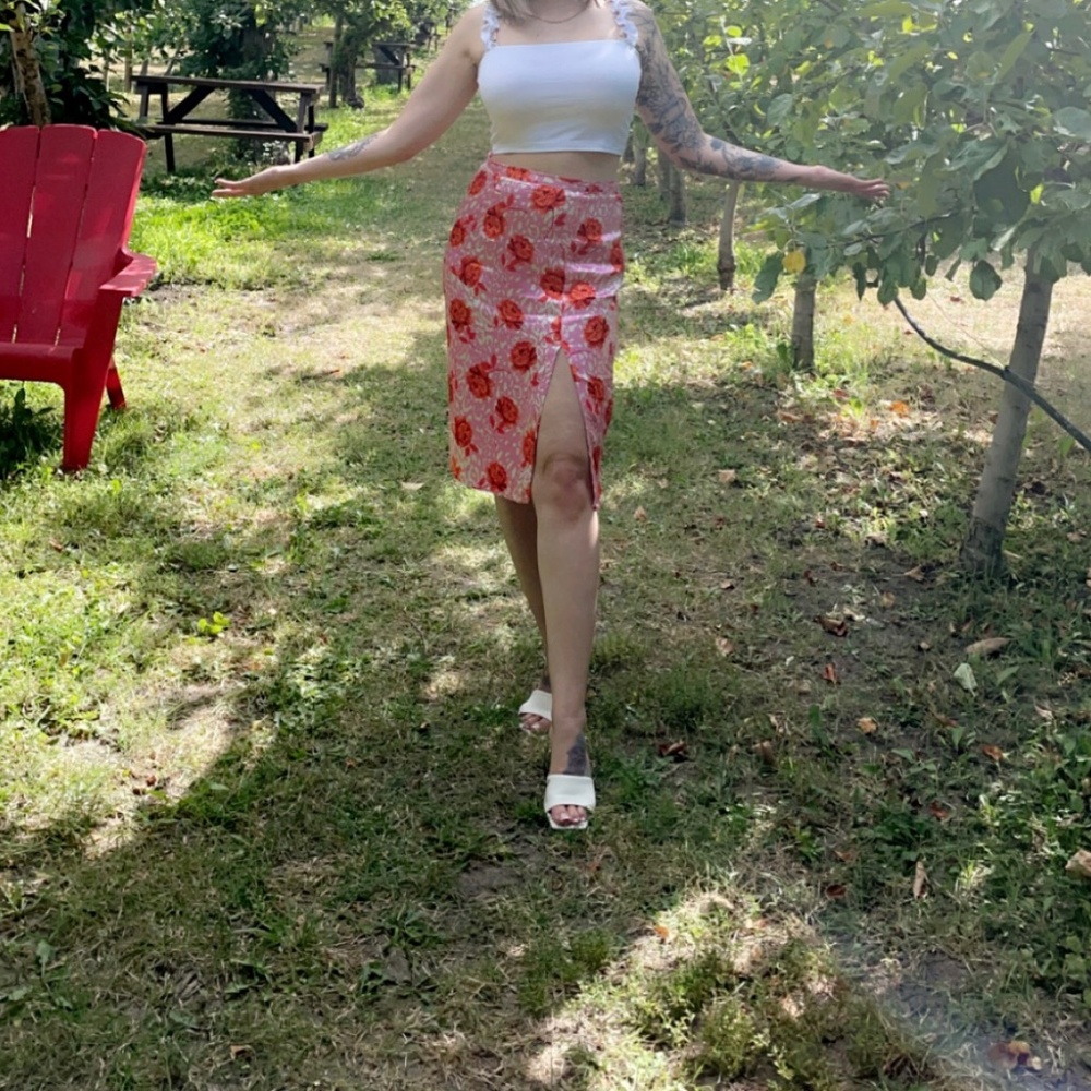 Topshop Floral Skirt Size 6 (small)